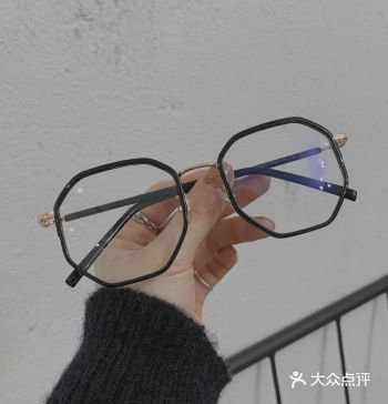 装饰或配镜都很可的多边形眼镜TR+合金混合的材质舒适