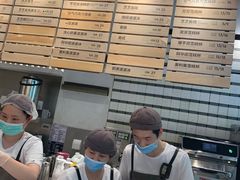 -喜茶(上海打浦桥日月光gelato lab+店)
