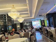 -万龙洲海鲜(大兴绿地缤纷城店)