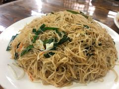 -正宗普宁豆干坊·洪记砂锅粥(红领巾路店)