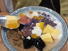 -哼哈豆花工房(高铁吾悦广场店)