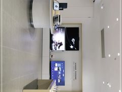 -华为授权体验店(中山公园来福士)