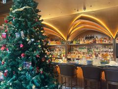 -Mogul Eatery·大亨餐酒馆