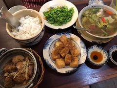 炸豆腐-Cuc Gach Quan Restaurant