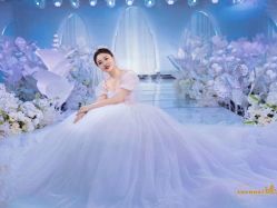 -莫小姐婚纱