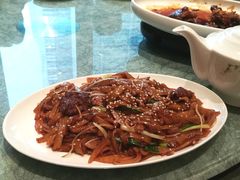干炒牛河-花城苑广府菜(侨鑫店)