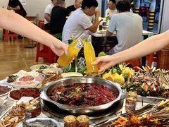 -鼎伙伙火锅串串·10年品牌传承(白象居总店)