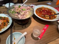 -肖四女乐山跷脚牛肉(滨江天街店)