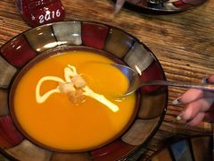奶油南瓜汤-SISTERS BAR RESTAURANT川意酒馆(嘉善老市H楼店)