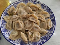 -撒拉人家.酸菜牦牛肉火锅