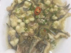 -东豪园林海鲜酒家(南港路辅路店)