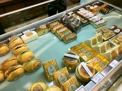 -莉莲蛋挞(大华悦沢书店)