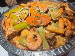 -围炉肉舍•炭烤活鳗•丹东海鲜烤肉(步行街店)