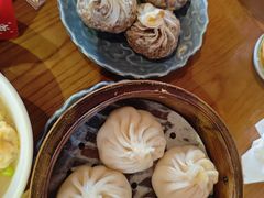 -鑫震源·苏式大虾生煎(山塘街店)