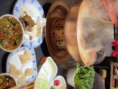 -京悦南门涮羊肉·羊蝎子火锅(田林路店)