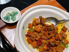 马仕金牌肥肠煲-马仕玖煲·融合菜·酥不腻烤鸭(人大店)