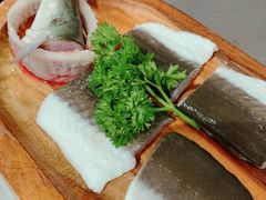 滋补炭烤鳗鱼-本炙炭烤·蒲烧活鳗料理店(金沙洲店)