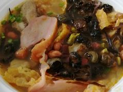 -笋爷高汤嗦螺粉·螺蛳粉(上社店)