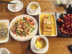 -隔壁老王·家常云南菜(花巷店)