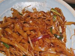 -南拳十三姨·潮汕砂锅粥(世纪金源店)