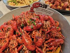 -巴厘龙虾·榜首油焖大虾(音乐学院·沿江酒馆店)