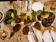 红葡萄果酒-BROWNSTONE布朗石西班牙餐厅(富城店)