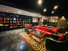 -上海锦江汤臣洲际大酒店柒酒廊