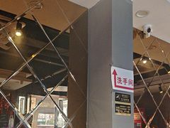 -老街烧烤大排档·地道湖北菜·龙虾馆(汉口火车站店)