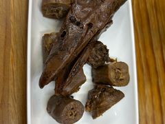 酱香鸭脖-鸭小妹鸭血粉丝(老门东店)
