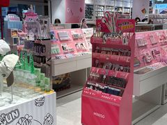 -名创优品(山东青岛市新业广场店)