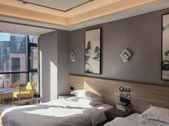-Space君欧高空江景酒店(重庆解放碑云端之眼店)