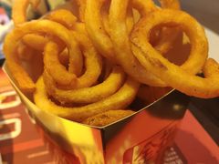 -麦当劳(七宝乐购店)