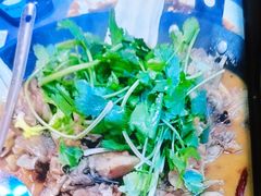 -江湖亮亮蒸虾大排档烤全羊清真(武汉总店)
