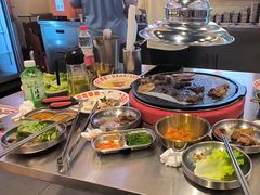 -哈哈碳都·牛肋条无限自助烤肉(宝龙店)