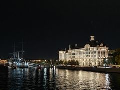 -阿芙乐尔号巡洋舰