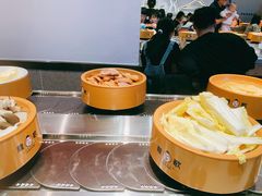 -龍歌自助小火锅(兰山上海路万达店)