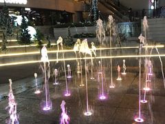 -易生活购物公园