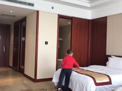 -兴芮温泉度假区