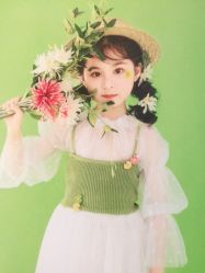 -虞美人汉服摄影