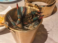 -雍容荟帝王蟹活龙虾展台自助(IFS黑金店)