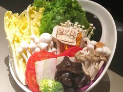 菌蔬拼盘-享月汤皇·海鲜小火锅·聚会(曲江创意谷店)