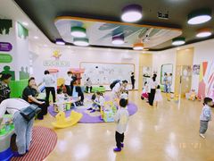 -爱威盛亲子俱乐部·纽约国际早托中心