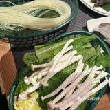 招牌海南文昌鸡，鸡肉鲜嫩弹牙，煮5分钟左右即可食用