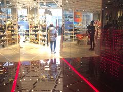 -NIKE KICKS LOUNGE体验店(北京新中关店)