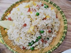 -江城燕子大排档(江汉路步行街店)