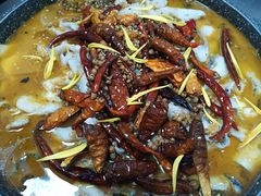 -山城外·非遗酸菜鱼(蜀都万达店)