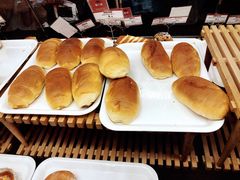 海盐牛角包-山崎面包(百联世纪店)
