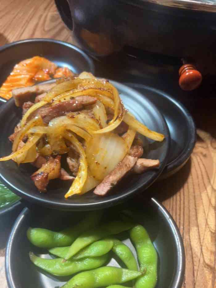 九田家黑牛烤肉料理(漳州宝龙广场店)-"[薄荷]环境: 装修风格还是不错