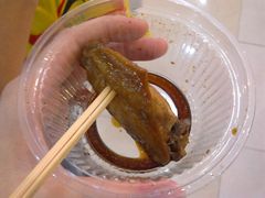 鸡翅..不咋地..-东门町美食街