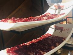 -左庭右院鲜牛肉火锅(金山万达店)